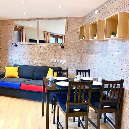 Appartement Chaleureux Au Pied Des Pistes, 4 Personnes, Wifi Val Thorens Exterior photo